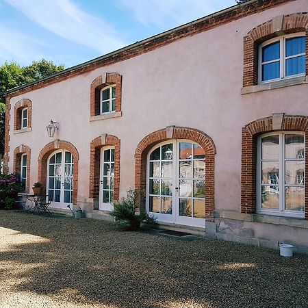 Chateau Mesny Gite Au Fil Des Pages Vic-sur-Seille Ngoại thất bức ảnh
