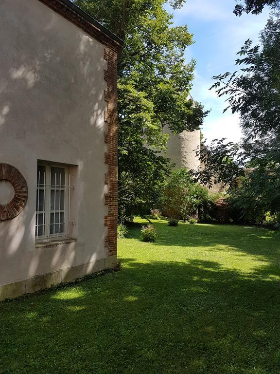 Chateau Mesny Gite Au Fil Des Pages Vic-sur-Seille Ngoại thất bức ảnh